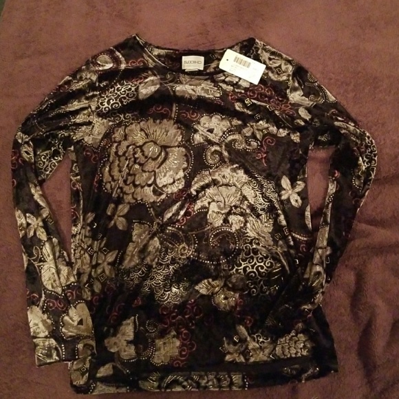 Chico's Tops - NEW Velvet Holiday top